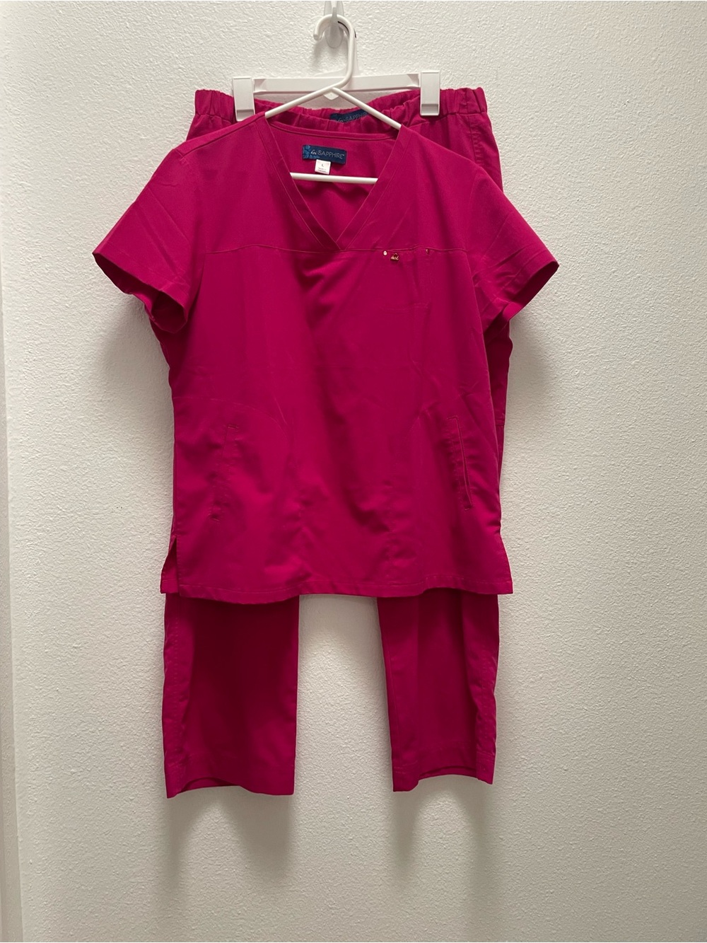 Koi Sapphire Women's V-Neck Scrub Set in Vibrant Hot Pink with Rose Gold Details